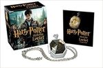 HARRY-POTTER-LOCKET-HORCRUX-KIT-AND-STICKER-BOOK