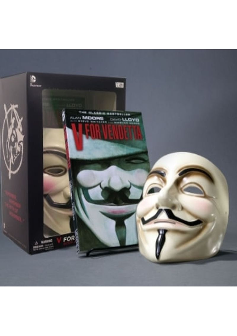V-FOR-VENDETTA-DELUXE-COLLECTOR-SET
