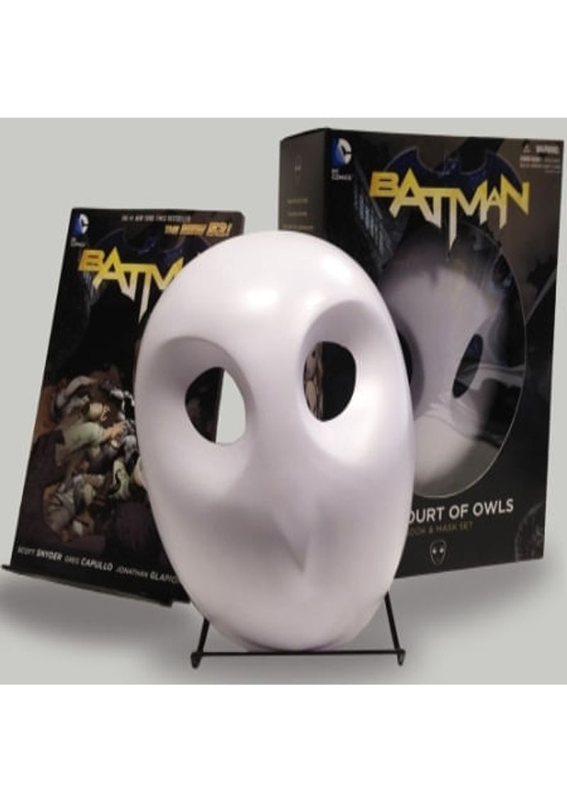 BATMAN--THE-COURT-OF-OWLS-MASK-AND-BOOK-SET--THE-NEW-52-