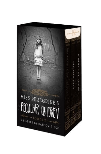 MISS PEREGRINE'S PECULIAR CHILDREN BOXED SET
