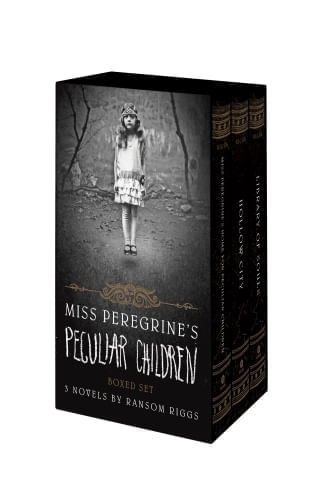 MISS PEREGRINE'S PECULIAR CHILDREN BOXED SET