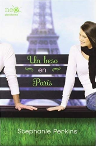 UN BESO EN PARIS