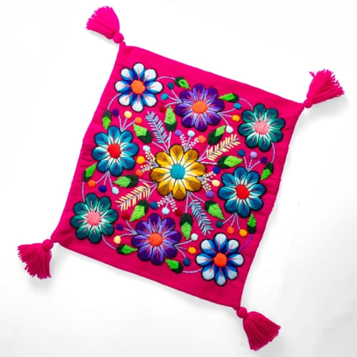COJINES BORDADOS LANA DE OVEJA