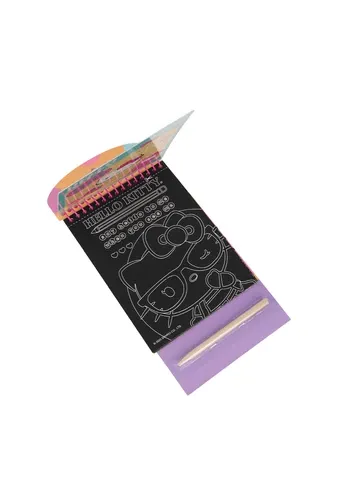SCRATCH BOOK HELLO KITTY + PALILLO DE MADERA X 1